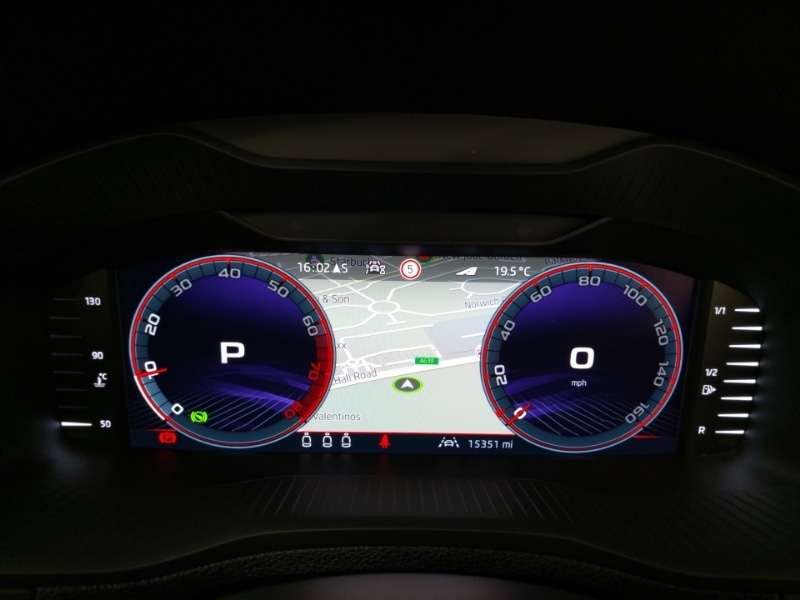 Used Skoda Karoq 2024 for sale - 76897698: Photo 17