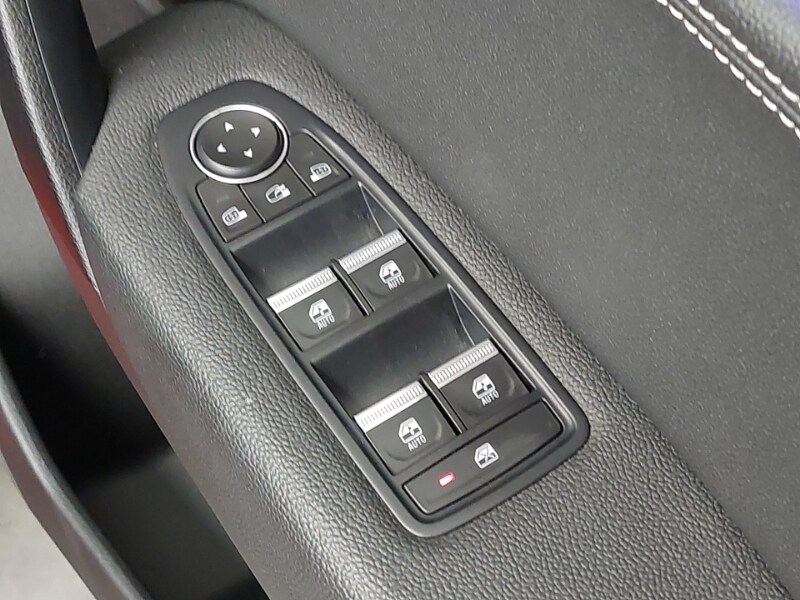 Used Renault Captur 2023 for sale - 77816115: Photo 13