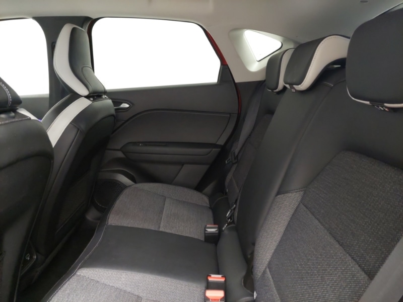 Used Renault Captur 2023 for sale - 77816115: Photo 6
