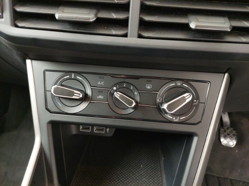 Used Volkswagen Polo 2020 for sale - 77284699: Photo 15