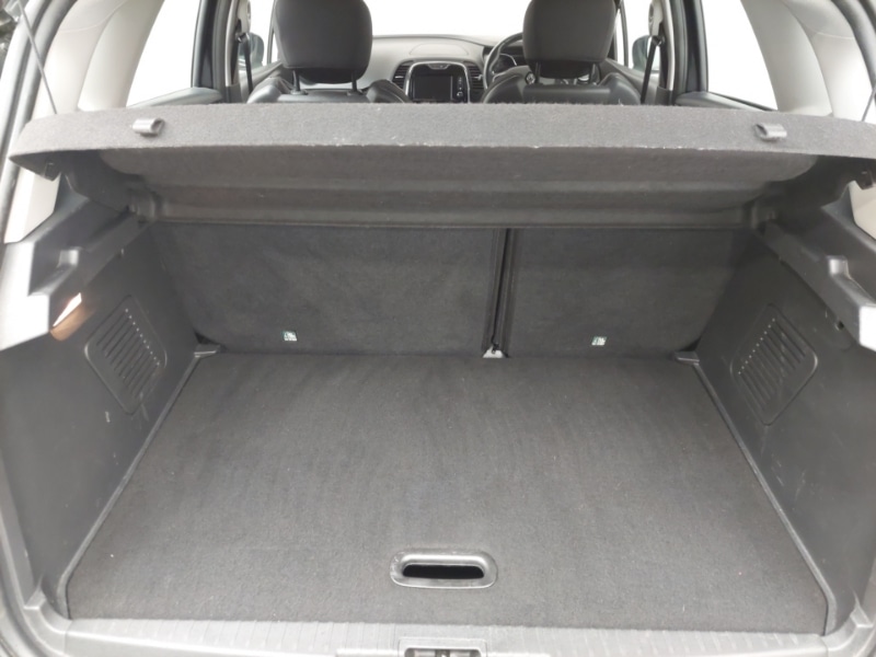 Used Renault Captur 2017 for sale - 77652063: Photo 8