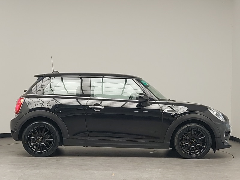 Used MINI Hatch 2018 for sale - 76683822: Photo 4