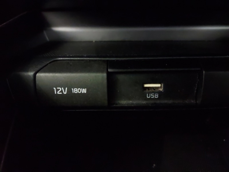 Used Kia Stonic 2022 for sale - 76414571: Photo 16