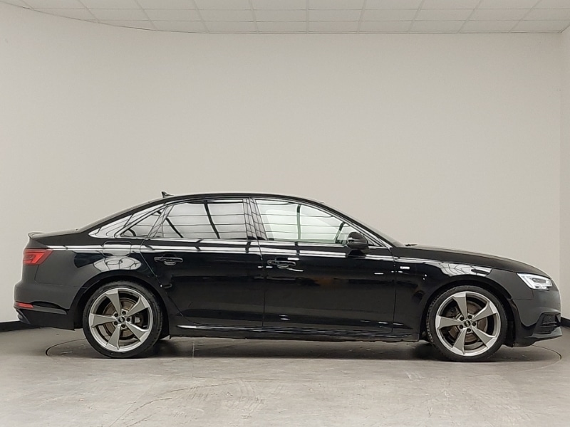 Used Audi A4 2018 for sale - 76737138: Photo 4