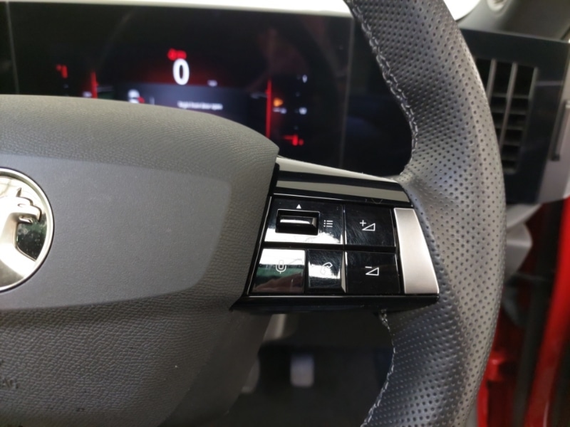 Used Vauxhall Astra 2024 for sale - 77405312: Photo 14