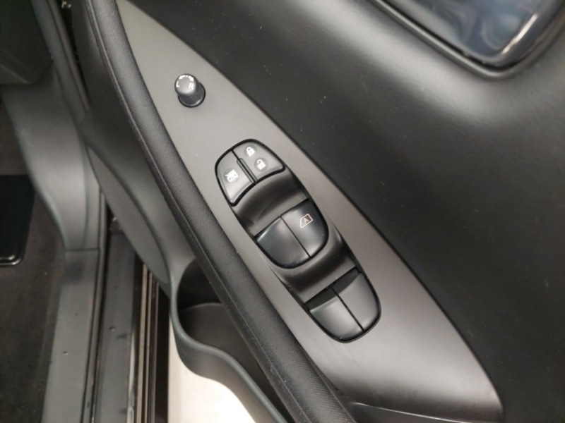 Used Nissan Leaf 2022 for sale - 76983404: Photo 12