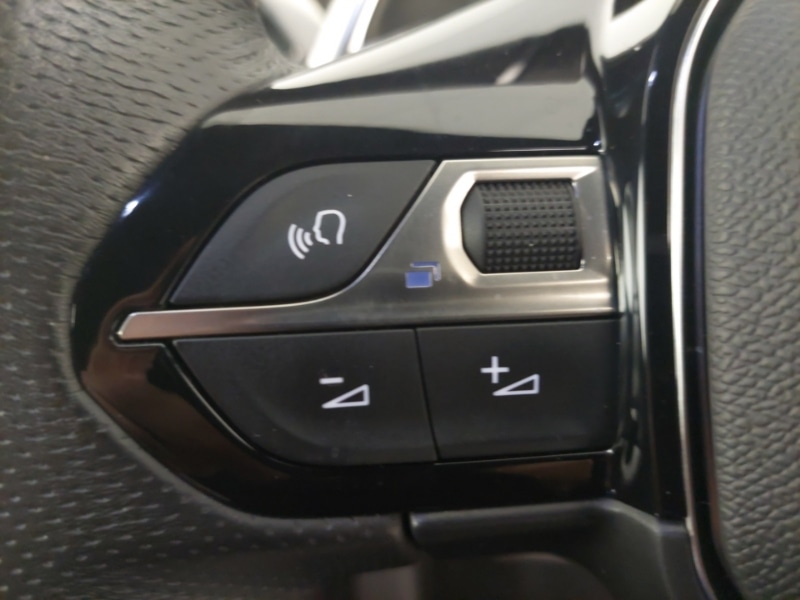 Used Peugeot 3008 2022 for sale - 76651892: Photo 14