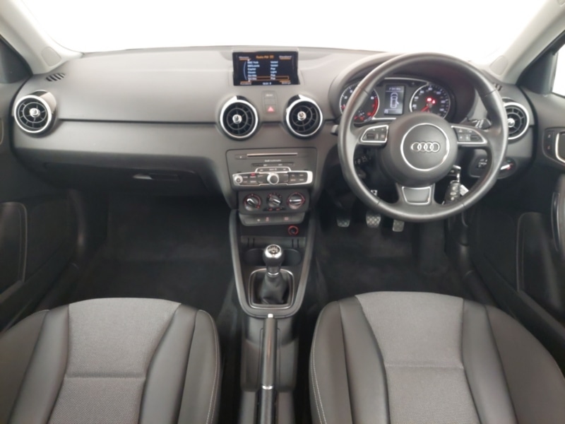 Used Audi A1 2018 for sale - 76606226: Photo 2