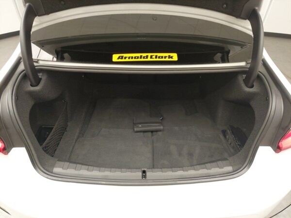 Used BMW 3 Series 2024 for sale - 76199477: Photo 8