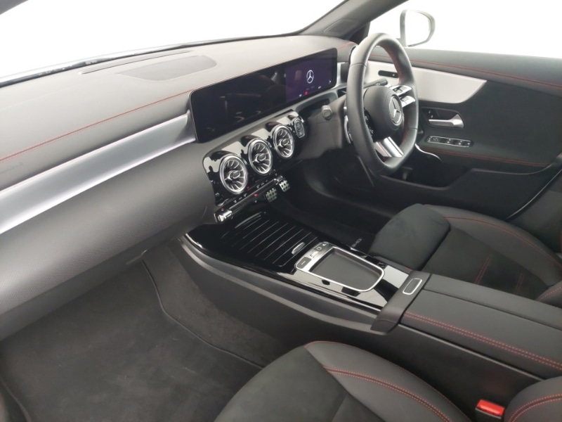 Used Mercedes-Benz CLA 2025 for sale - 76907154: Photo 5