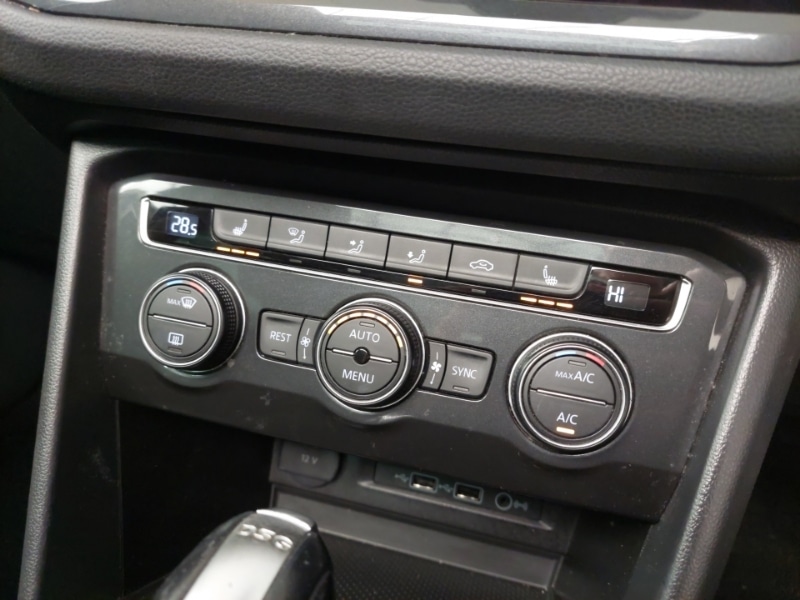 Used Volkswagen Tiguan 2019 for sale - 77223620: Photo 17