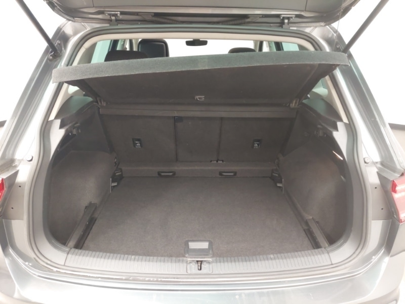Used Volkswagen Tiguan 2019 for sale - 77223620: Photo 8
