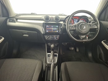 Used Suzuki Swift 2023 for sale - 78821270: Photo