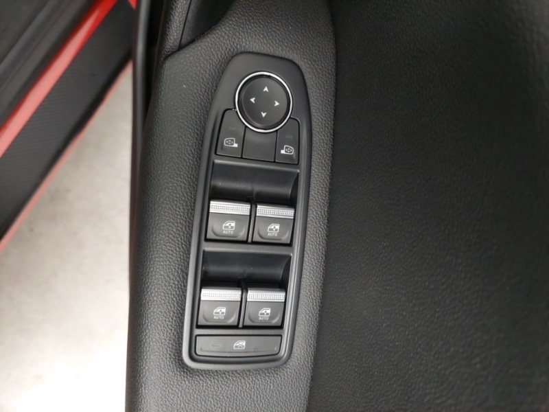 Used Renault Captur 2021 for sale - 76639245: Photo 12