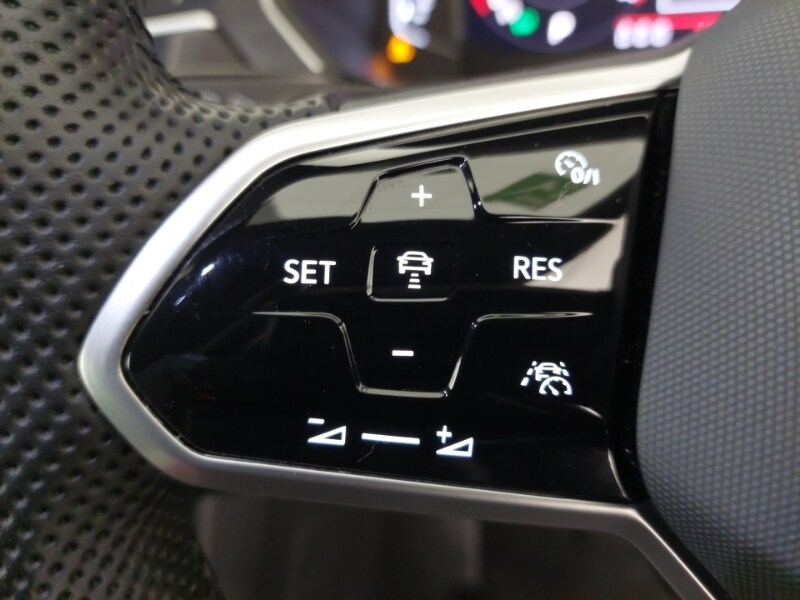 Used Volkswagen Tiguan 2021 for sale - 77847387: Photo 14