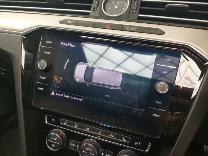 Used Volkswagen Passat 2018 for sale - 76556107: Photo 19