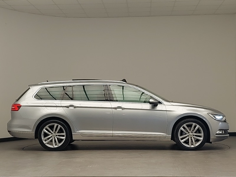 Used Volkswagen Passat 2018 for sale - 76556107: Photo 4