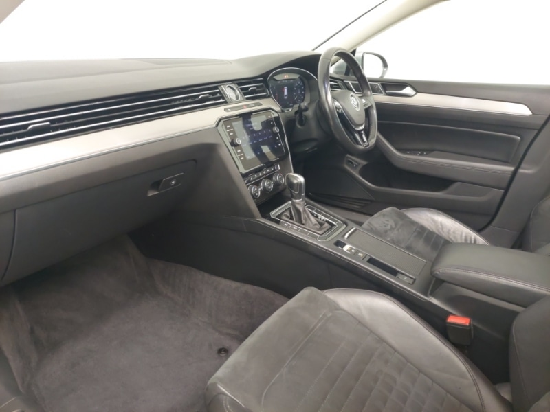 Used Volkswagen Passat 2018 for sale - 76556107: Photo 5