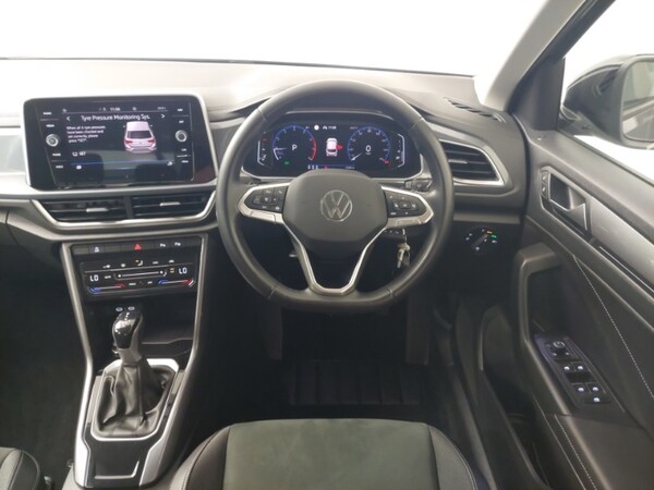 Used Volkswagen T-Roc 2023 for sale - 75680501: Photo 7