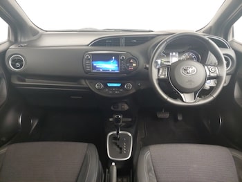 Used Toyota Yaris 2019 for sale - 78848733: Photo