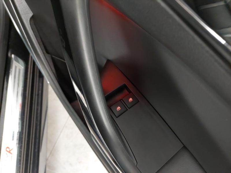 Used Vauxhall Astra GTC 2016 for sale - 77706507: Photo 12