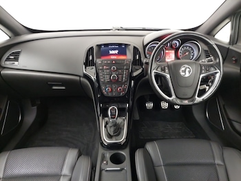 Used Vauxhall Astra GTC 2016 for sale - 77706507: Photo