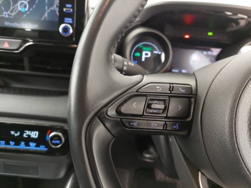 Used Toyota Yaris 2022 for sale - 76726300: Photo 15