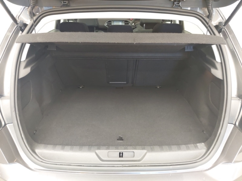 Used Peugeot 308 2021 for sale - 77760948: Photo 8