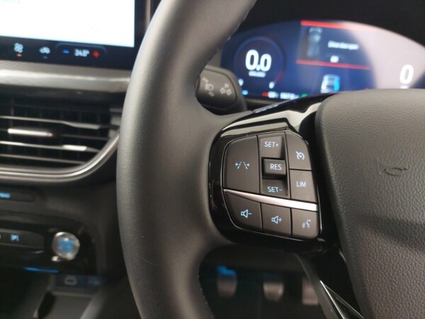 Used Ford Kuga 2025 for sale - 76264971: Photo 14