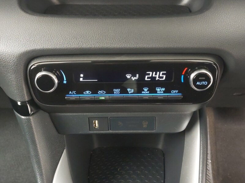 Used Toyota Yaris 2022 for sale - 77585195: Photo 16