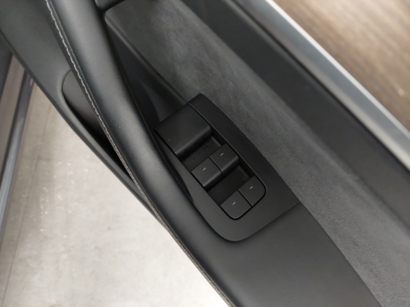 Used Tesla Model 3 2021 for sale - 77141719: Photo 13