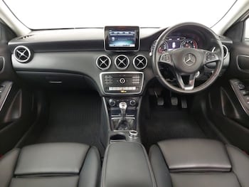 Used Mercedes-Benz A-Class 2017 for sale - 77265722: Photo