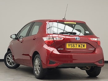 Used Toyota Yaris 2018 for sale - 77439383: Photo