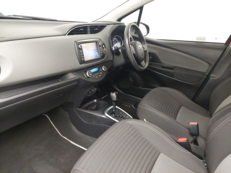 Used Toyota Yaris 2018 for sale - 77439383: Photo 5