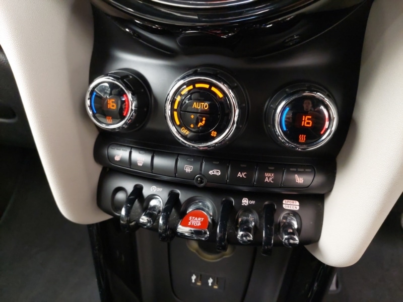 Used MINI Convertible 2018 for sale - 77767533: Photo 16