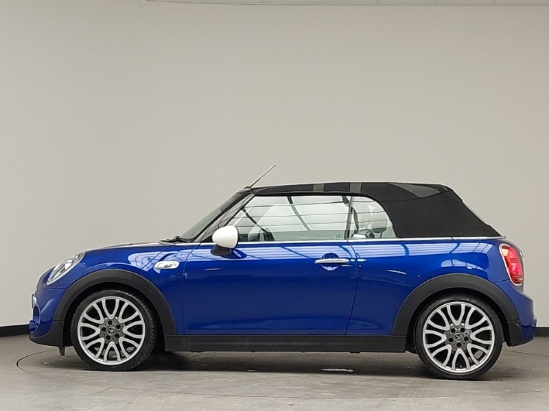 Used MINI Convertible 2018 for sale - 77767533: Photo 4