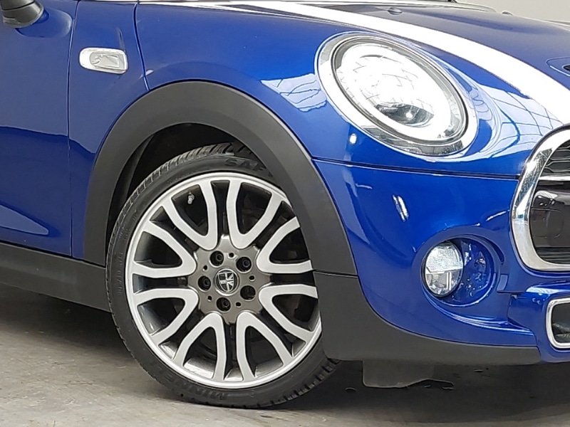 Used MINI Convertible 2018 for sale - 77767533: Photo 9