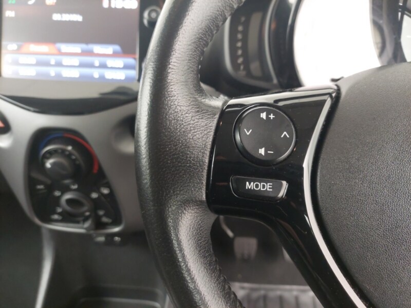 Used Toyota AYGO 2019 for sale - 77652065: Photo 15