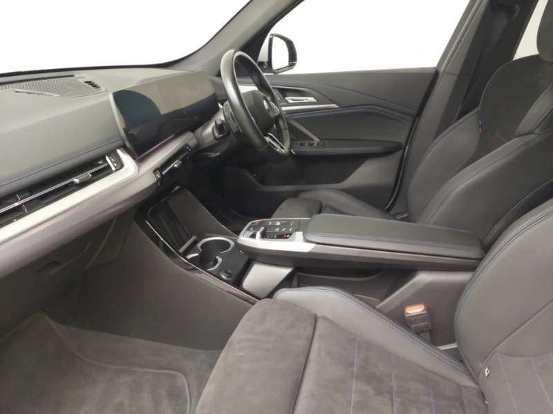 Used BMW iX1 2023 for sale - 76187720: Photo 5