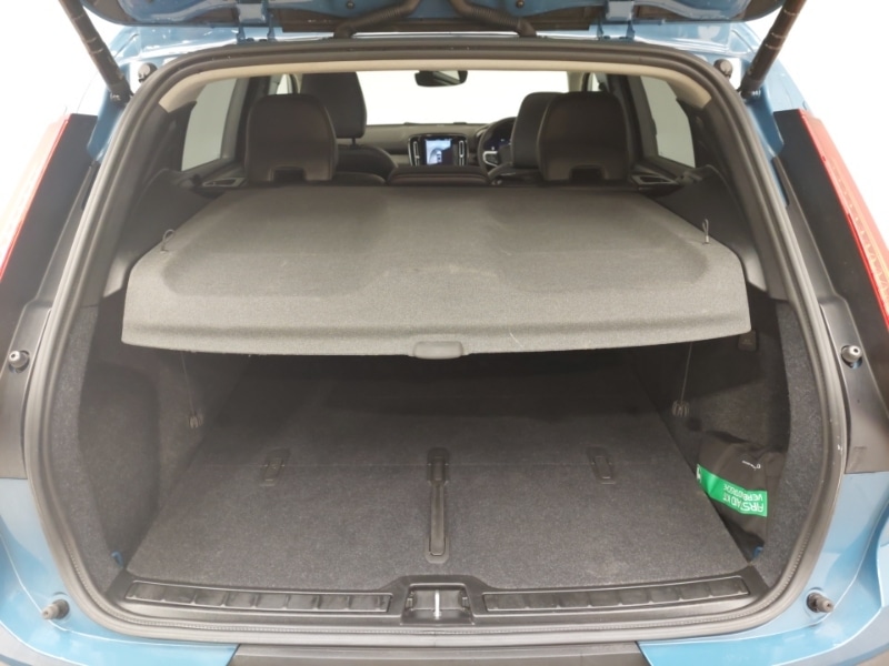 Used Volvo XC40 2024 for sale - 77300185: Photo 8