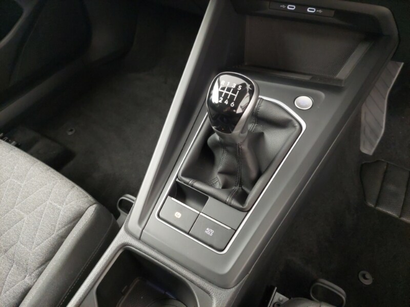 Used Volkswagen Golf 2024 for sale - 76062926: Photo 15