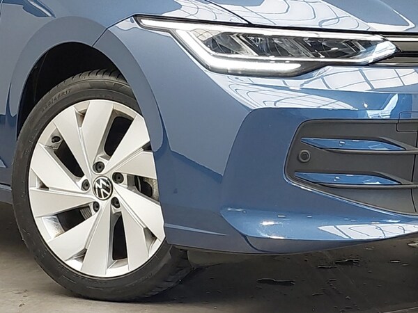 Used Volkswagen Golf 2024 for sale - 76062926: Photo 9