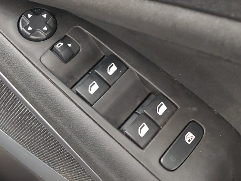 Used Vauxhall Crossland 2022 for sale - 76656723: Photo 12