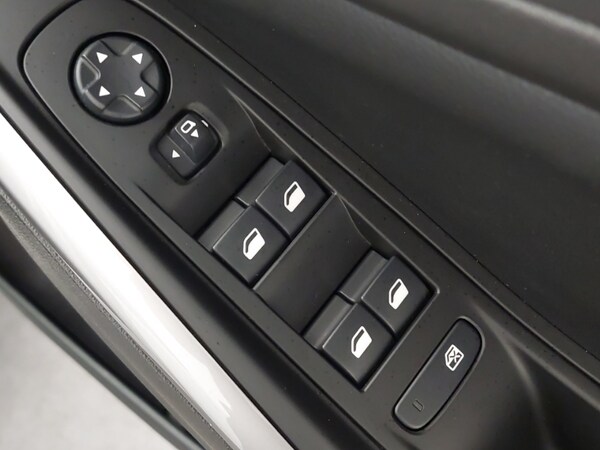 Used Vauxhall Grandland 2024 for sale - 75691570: Photo 12