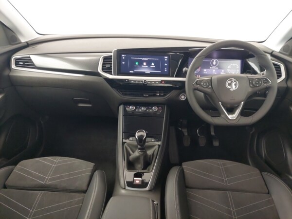 Used Vauxhall Grandland 2024 for sale - 75691570: Photo 2