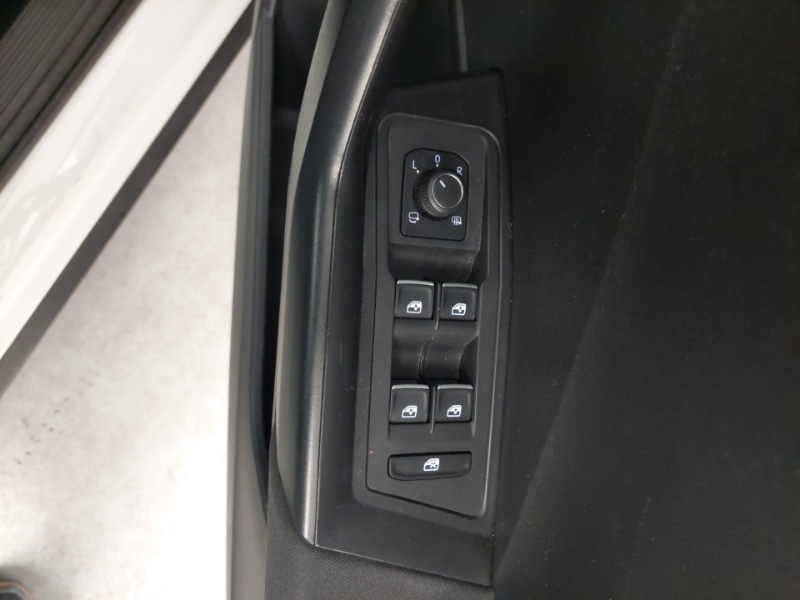 Used Volkswagen T-Roc 2020 for sale - 78147412: Photo 12