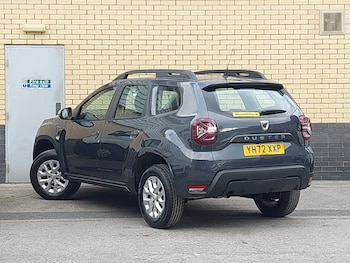 Used Dacia Duster 2022 for sale - 76354702: Photo