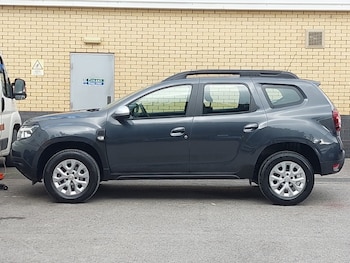 Used Dacia Duster 2022 for sale - 76354702: Photo