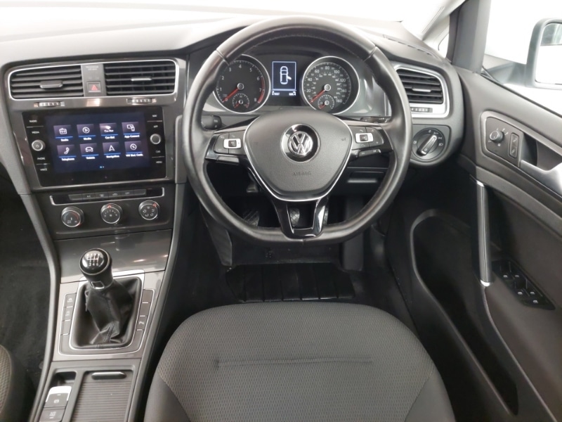 Used Volkswagen Golf 2017 for sale - 77265720: Photo 7