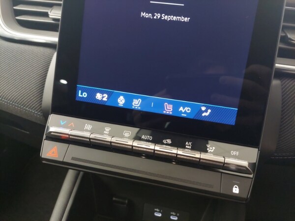 Used Renault Other 2024 for sale - 76107963: Photo 17